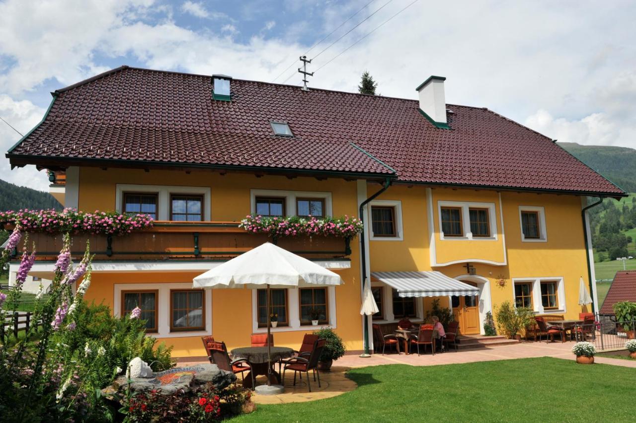 Gaestehaus Macheiner Lessach Oberdorf Exterior foto